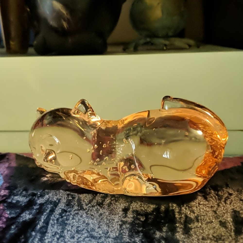 Adorable kitten rosey Handblown glass